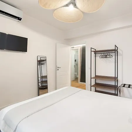 Le Di Greta 1 Рим